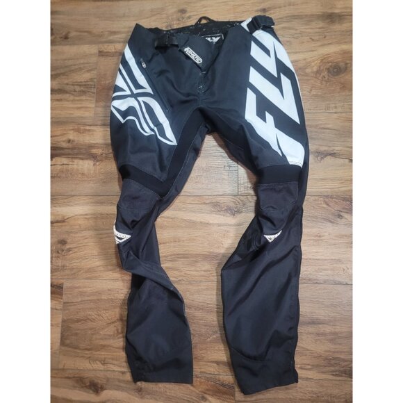 Fly Racing Men's Kinetic Crux Mesh Black Pants size 34 - Picture 1 of 8